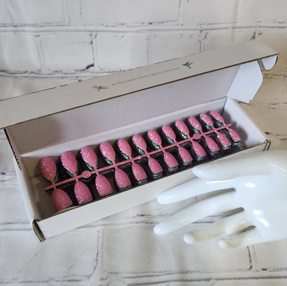 Glitter Nails Set of 8 - Picture 9 of 10